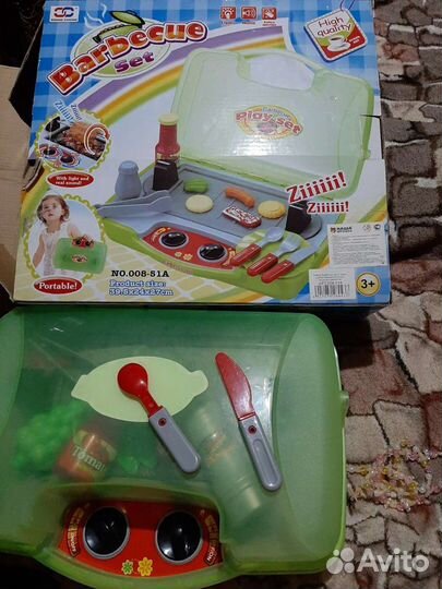 Детские игрушки кухня