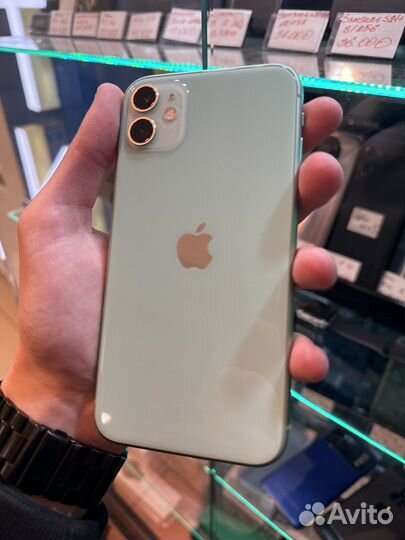 iPhone 11, 128 ГБ