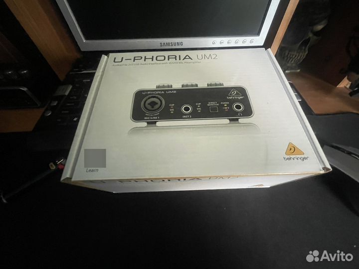Внешний интерфейс USB behringer UM2
