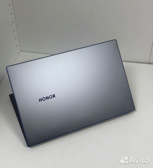 Ноутбук honor MagicBook 14 R7-5700U/16 гб/512 гб