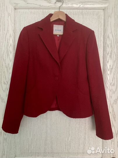 Костюм женский