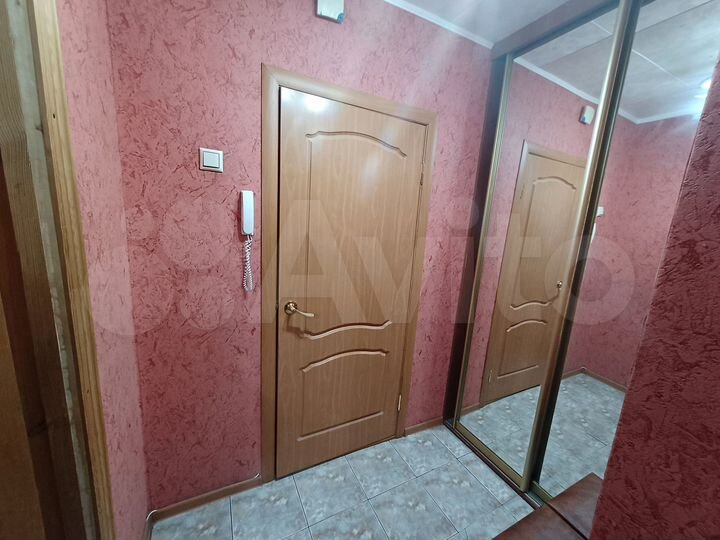 1-к. квартира, 30 м², 5/5 эт.