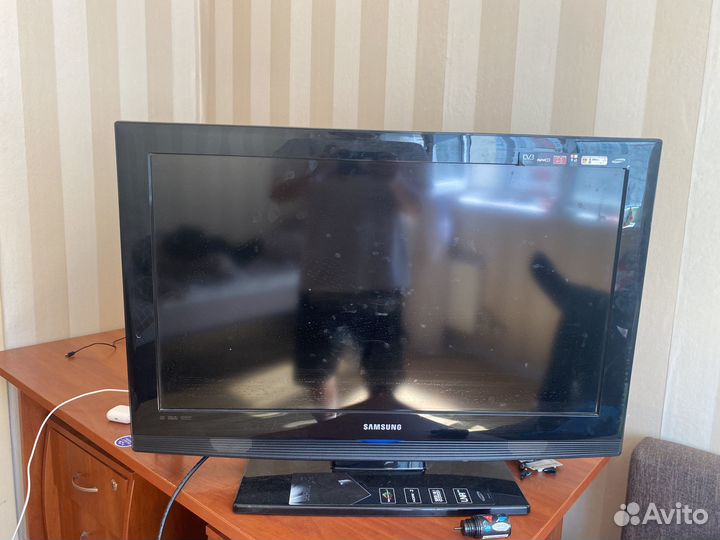 Телевизор samsung