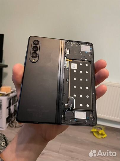 Samsung Galaxy Z Fold3 5G, 12/256 ГБ