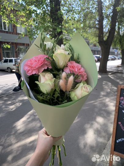 Букет комплимент, цветы с доставкой