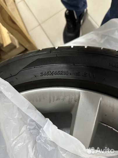 Goodyear Eagle Sport 245/45 R18