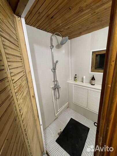 Постранство/дом для отыха вечеринок