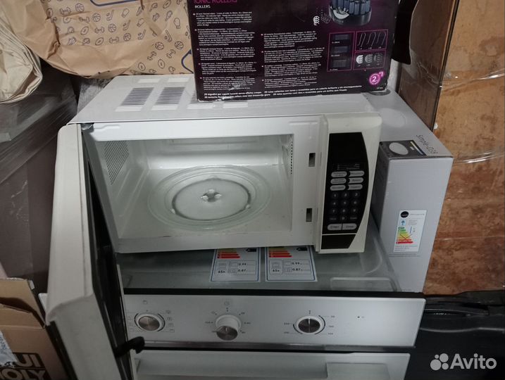 Продам микроволновую печь
