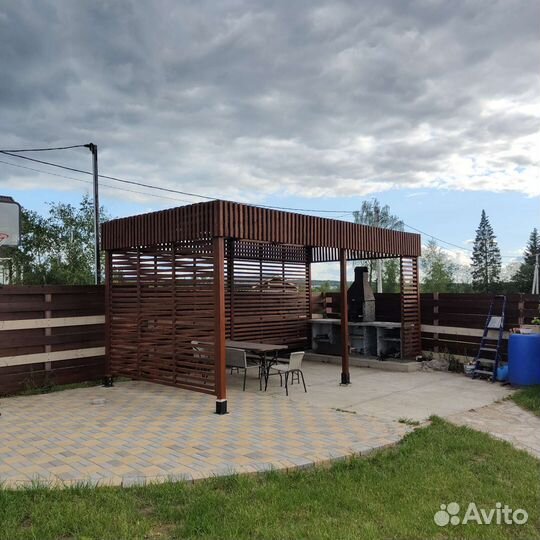 Аккуратный плотник с прямыми руками