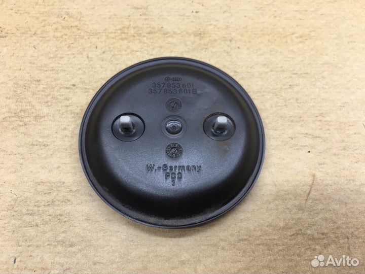 Эмблема крышки багажника passat b3