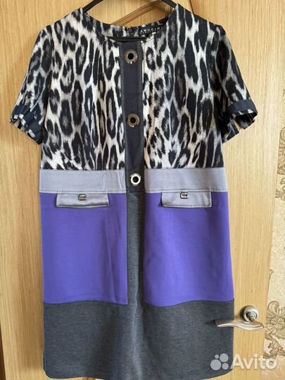 Платье женское, р. 50, Италия