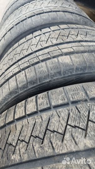 Triangle Snowlink TWT02 275/40 R20 и 315/35 R20