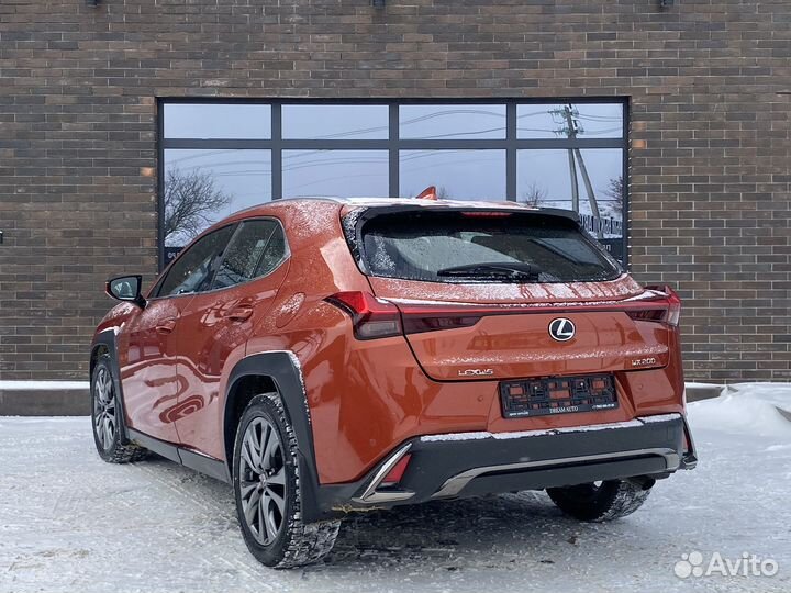 Lexus UX 2.0 CVT, 2018, 48 000 км