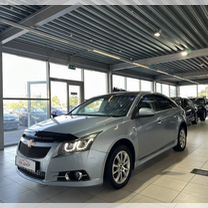 Chevrolet Cruze 1.6 MT, 2011, 185 000 км, с пробегом, цена 795 000 руб.