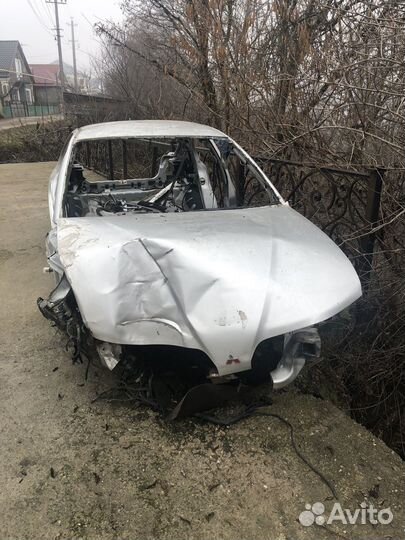 Mitsubishi carisma разбор, б/у запчасти