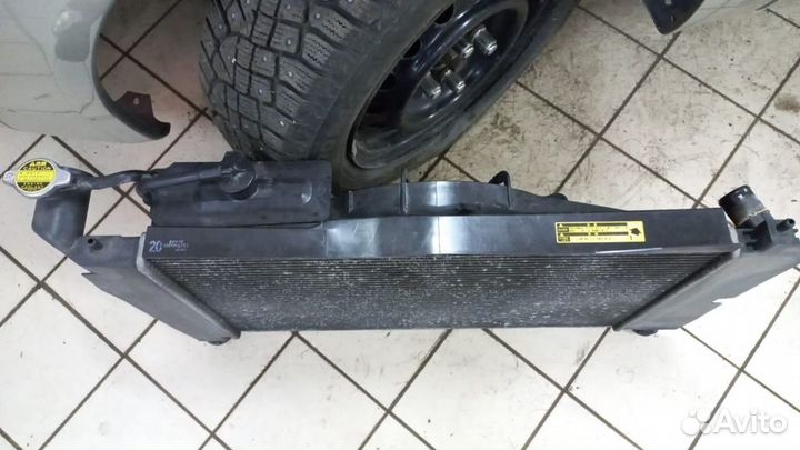 Радиатор охлаждения двигателя toyota