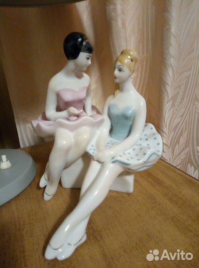 Статуэтка «В антракте». СССР, Киев