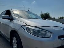 Renault Fluence 1.6 MT, 2010, 182 000 км, с пробегом, цена 730 000 руб.