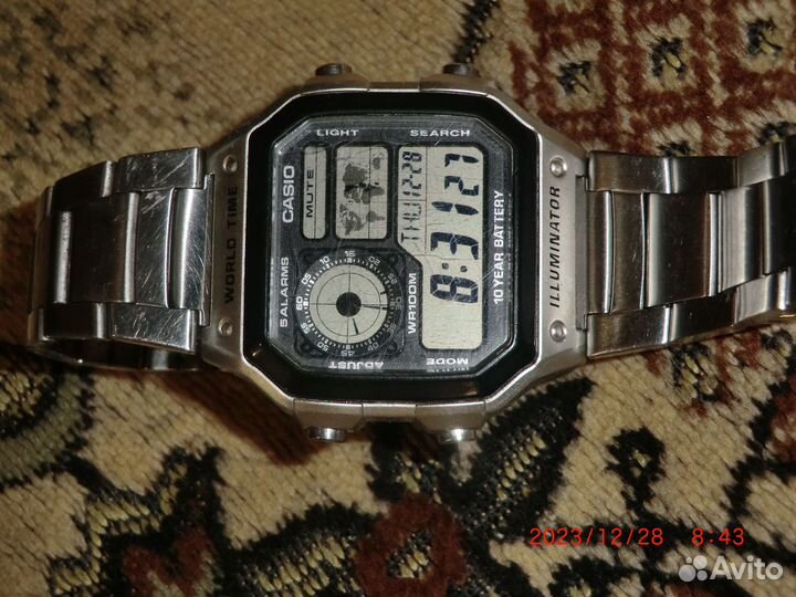 Часы casio