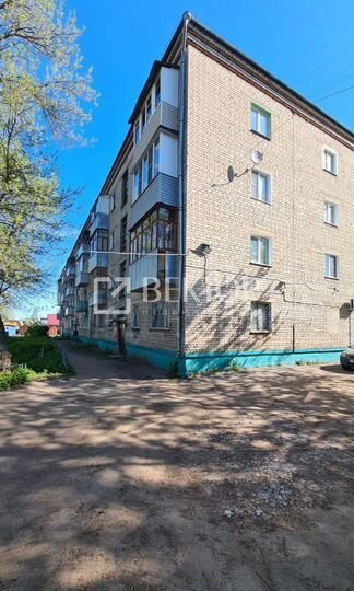 2-к. квартира, 46 м², 4/4 эт.