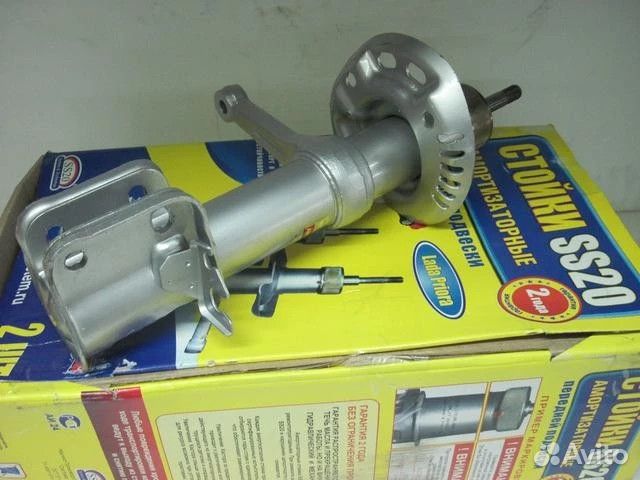 Стойка передней подвески 2170 