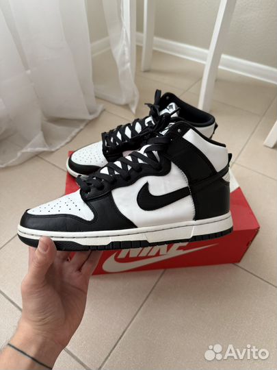 Nike dunk panda high