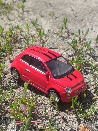 2007 fiat 500 welly 1/43