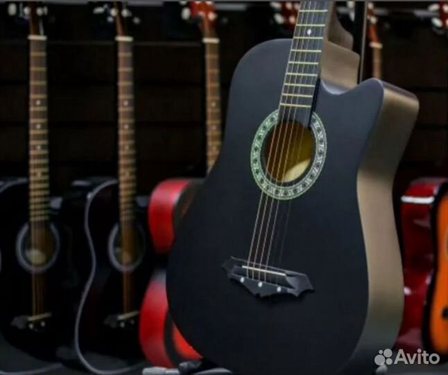 Бюджетные гитары для начинающих в ассортименте