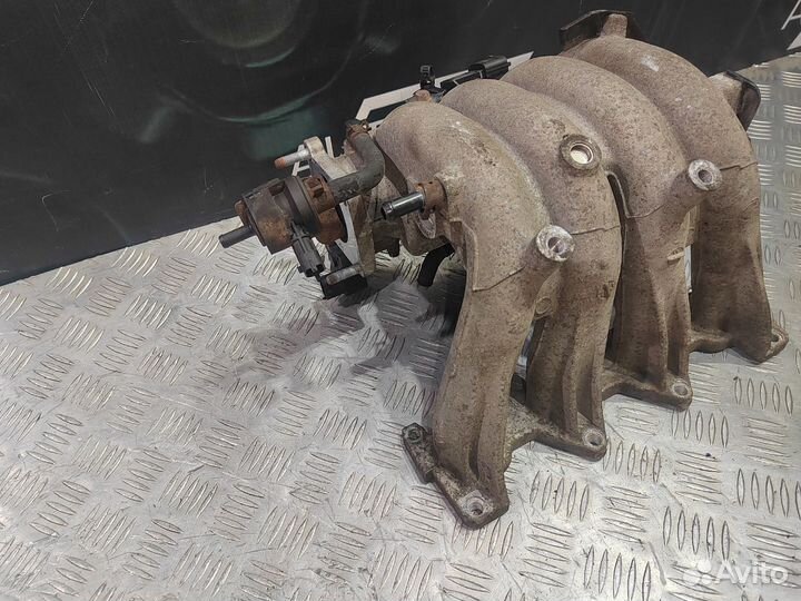 Впускной коллектор Hyundai Verna 1.4 G4EE