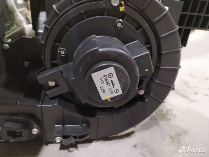 Корпус печки, моторчик печки Опель Антара 12 год