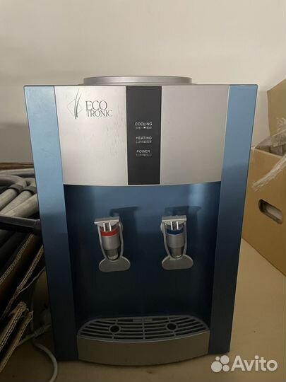 Кулер для воды