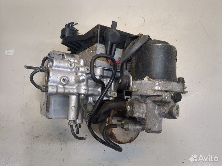 Блок абс, насос Mitsubishi Pajero / Montero, 2004