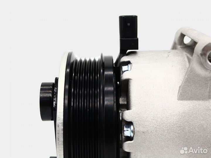 Компрессор кондиционера Volvo S40 2004-2012