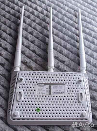 Wi-Fi роутер Tenda F3