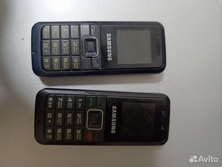 Samsung E1070В коллекцию, рабочий