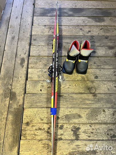 Беговые лыжи