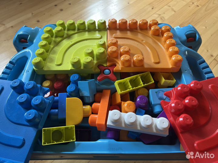 Конструктор Mega Bloks