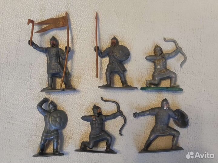 Солдатики Робозвери Оловянные Пластик СССР