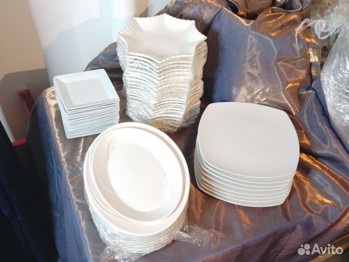 Квадратные тарелки