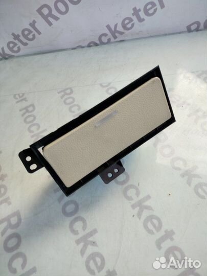 Пепельница Nissan Fuga 2006