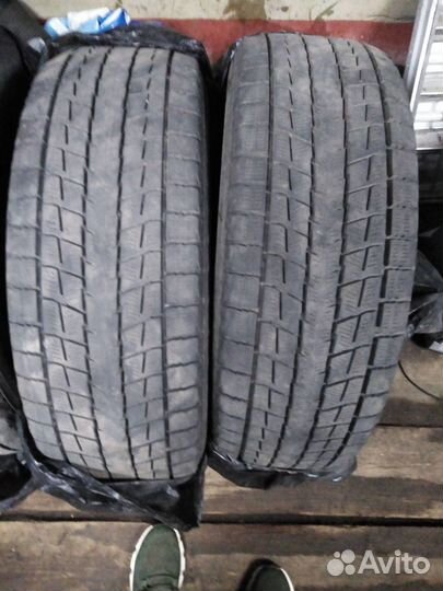 Dunlop Winter Maxx SJ8 235/60 R18 107R
