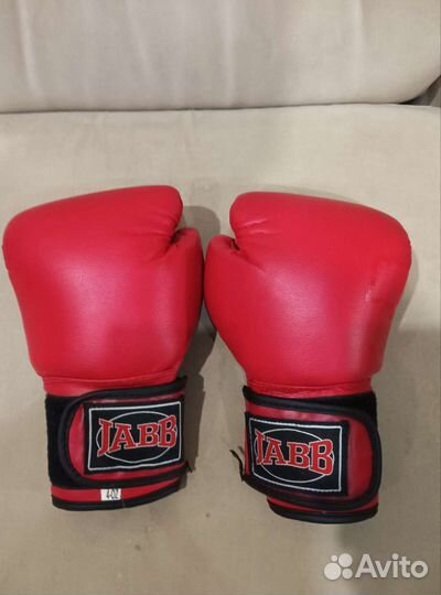 Боксерские перчатки Jabb 4 унции