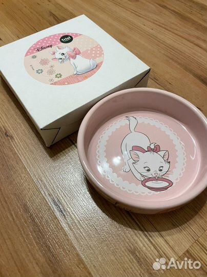 Лежанка для кошек