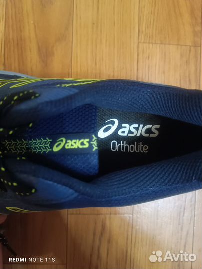 Asics Gel venture 9