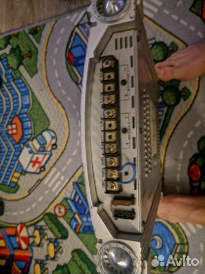 Сабвуфер и усилитель