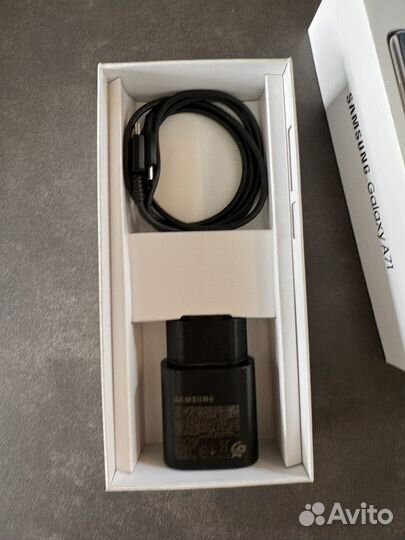 Samsung Galaxy A71, 6/128 ГБ