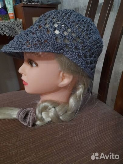 Кепи вязаный