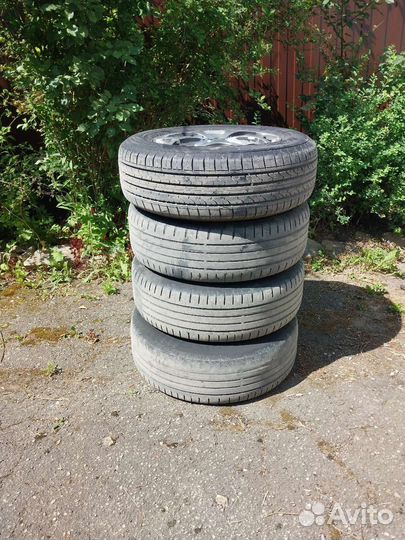 R16 Continental Conti.eContact 215/65, PCD 5x114.3 DIA 67.1