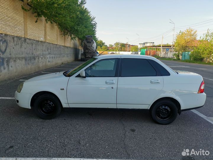 Сиденья Priora 2010 г