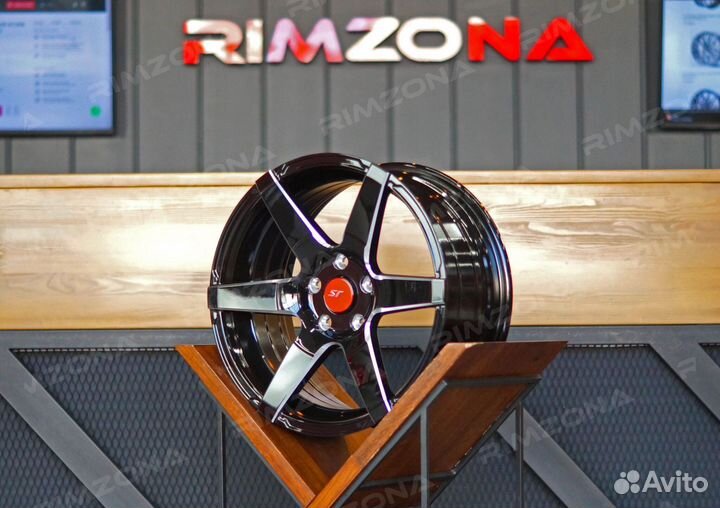 Литые диски R17 на Mazda